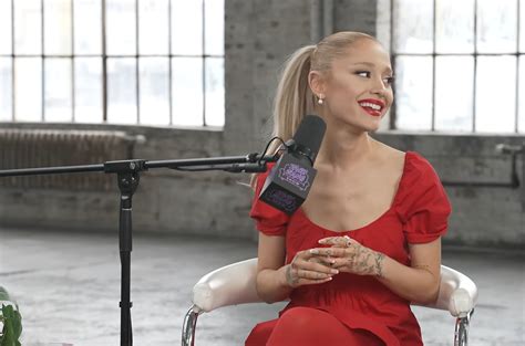 Ariana Grande Calls Out Thieves Who Leaked Fantasize